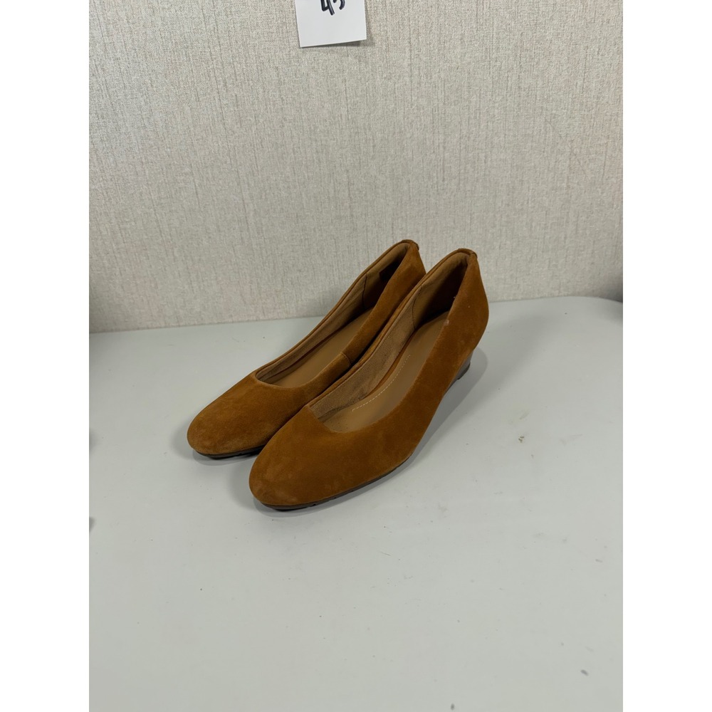 Clarks Vendra Bloom Brown Suede Wedge Heels Women's 9.5M Career Office‎ Academia - Picture 3 of 11